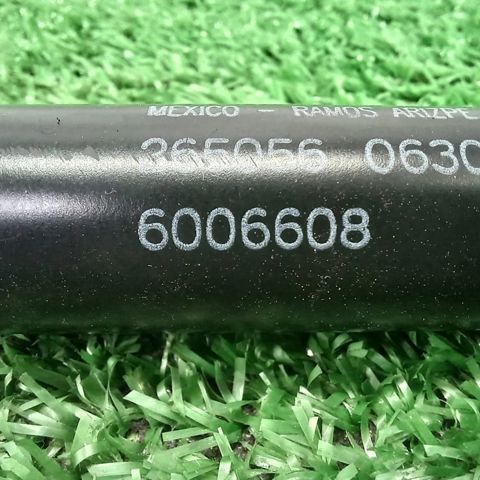 Амортизатор кришки багажника 600660800B TESLA