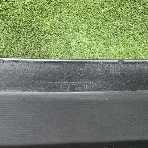Бампер передній в зборі 620225NA0H NISSAN