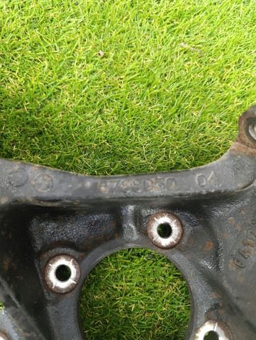 Цапфа поворотного кулака 6788050 BMW