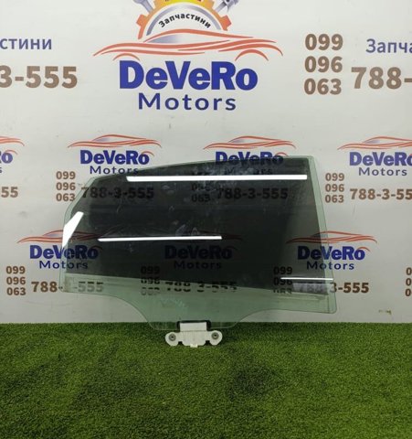 Вікно задніх дверей 68104922AA CHRYSLER