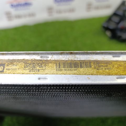 Підвіска радіатора Land Rover Freelander II