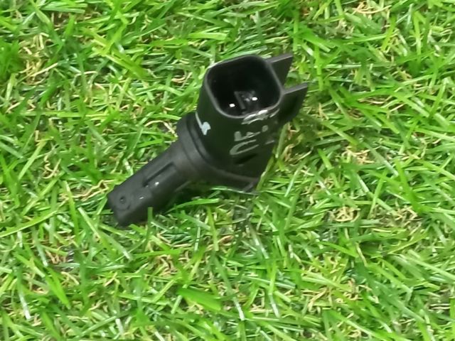 Датчик АБС Вольво V50