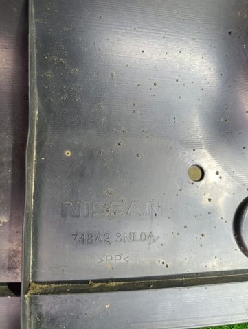 Захист заднього бампера 748A23NL0A NISSAN
