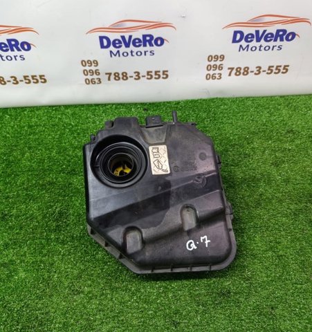 Бачок для води 7L0121407E VAG