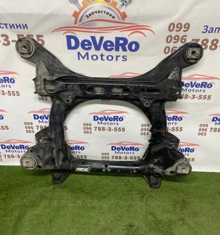 Балка передньої підвіски, підрамник 7L0499030Q VAG