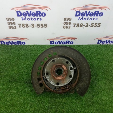 Підшипник в зборі з маточиною передній 7L0501655B VAG