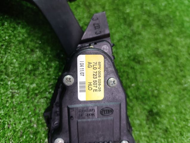 Педаль акселератора 7L0723507E VAG