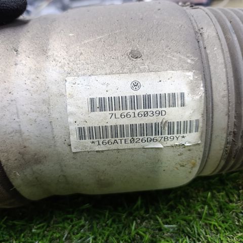 Ліва передня стійка 7L6616039D VAG