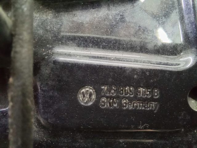 Дверцята бензобака 7L6809905B VAG