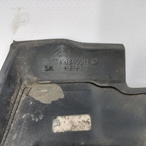 Скло кришки багажника 7L6845211BH VAG