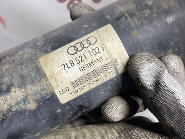 Вал карданний задній, у зборі 7L8521102F VAG