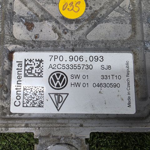 Модуль керування (ЕБУ) паливного насосу 7P0906093 PORSCHE