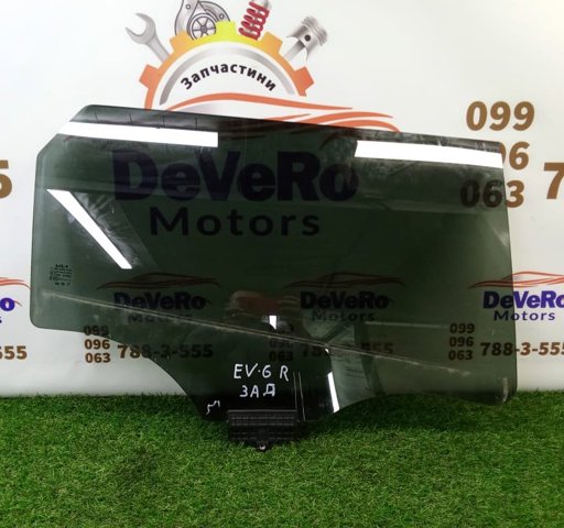 Вікно задніх дверей 83420CV020 HYUNDAI