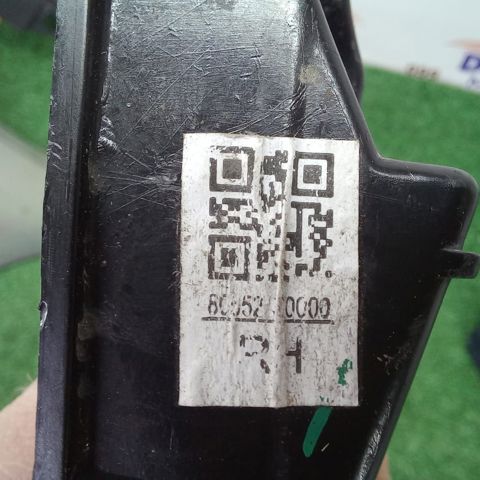 Праве кріплення переднього бампера 86552Q0000 HYUNDAI