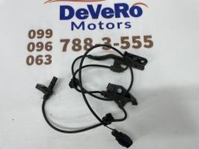 Передній правий датчик абс 8954278010 TOYOTA