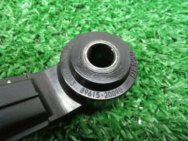 Датчик детонації 8961520090 TOYOTA