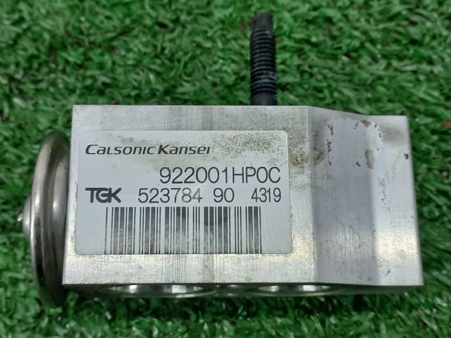 Клапан TRV, кондиціонера 922001HP0C NISSAN