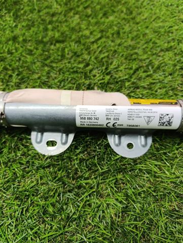 Подушка безпеки, збоку права айрбег 95B880742 PORSCHE