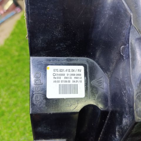 Задній правий стоп 97063141204 PORSCHE