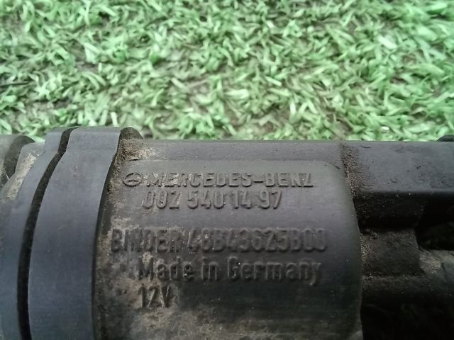 Клапан перемикання системи подачі повітря A0025401497 MERCEDES