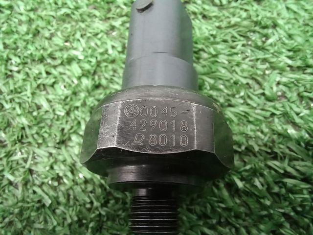 Клапан тиску кондиціонера A0045429018 MERCEDES
