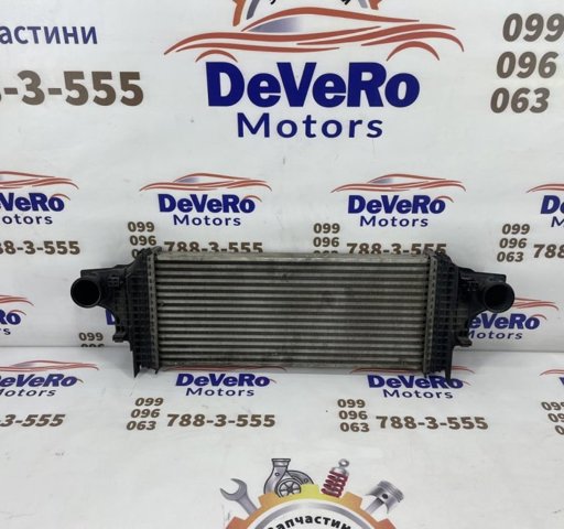 Радіатор интеркуллера A1645001900 MERCEDES