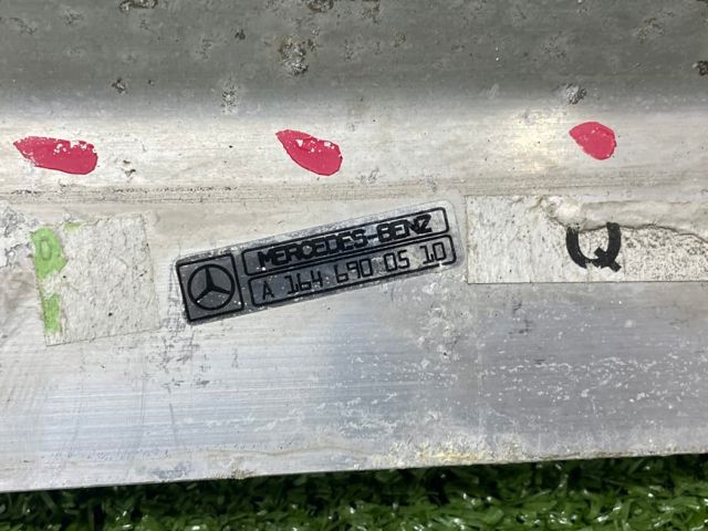 Рейлінг даху лівий A1646900510 MERCEDES