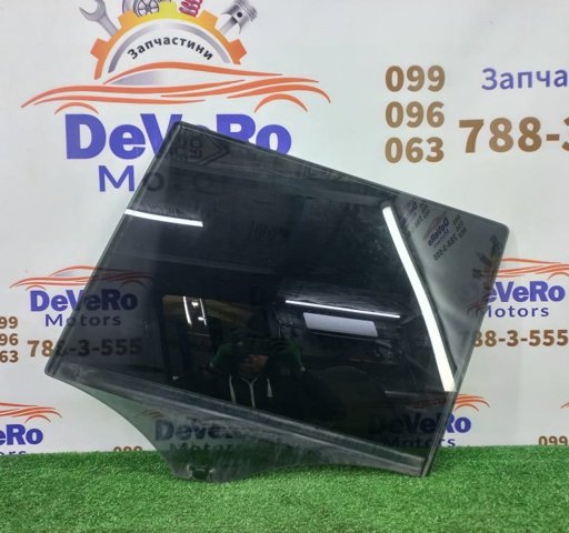 Скло заднє ліве A1647350910 MERCEDES