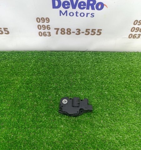 Мотор заслінки рециркуляції повітря A1669060008 MERCEDES