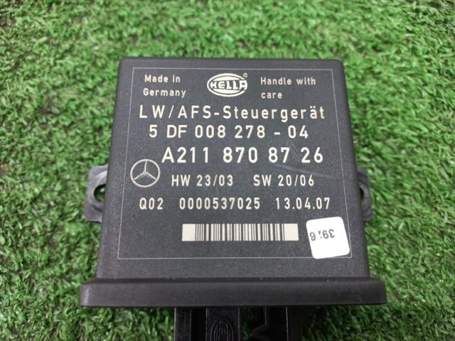 Модуль керування (ЕБУ) кута нахилу фар A2118708726 MERCEDES