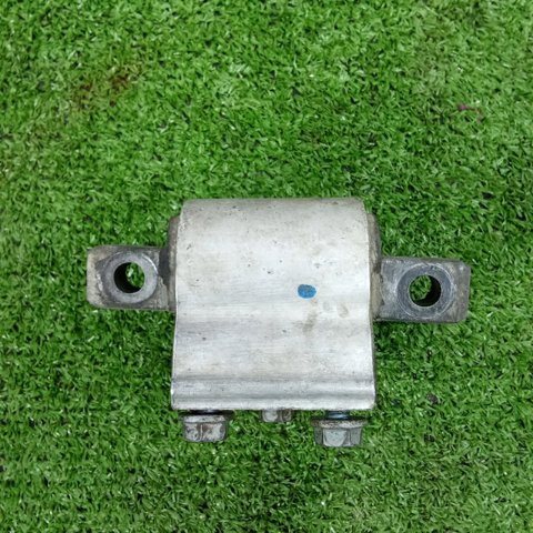 Задня подушка двигуна A2212400918 MERCEDES
