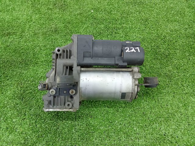 Компресор пневмоподвески A2213201704 MERCEDES