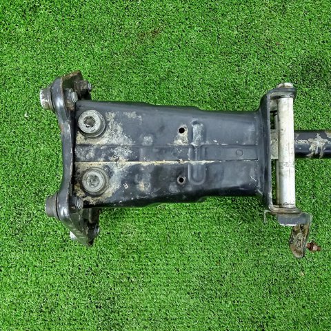 Балка бампера переднього A2216201286 MERCEDES