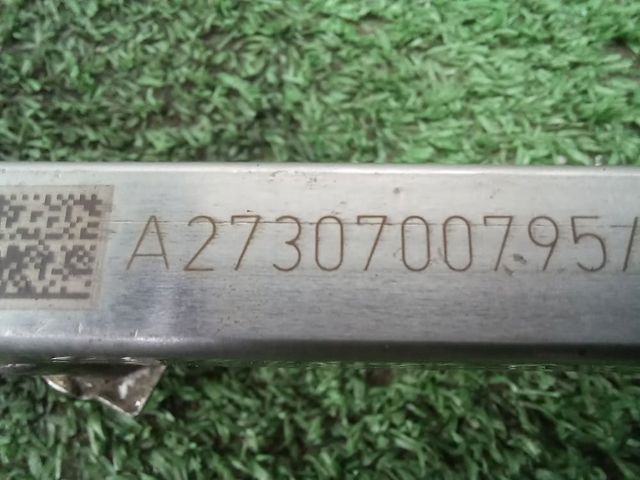 Рампа форсунок системи упорскування палива A2730700795 MERCEDES