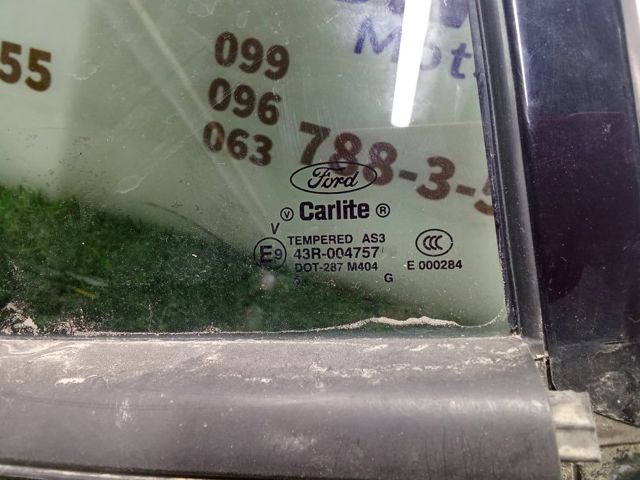Скло-кватирка двері, задній, правій BB5Z7825766A FORD