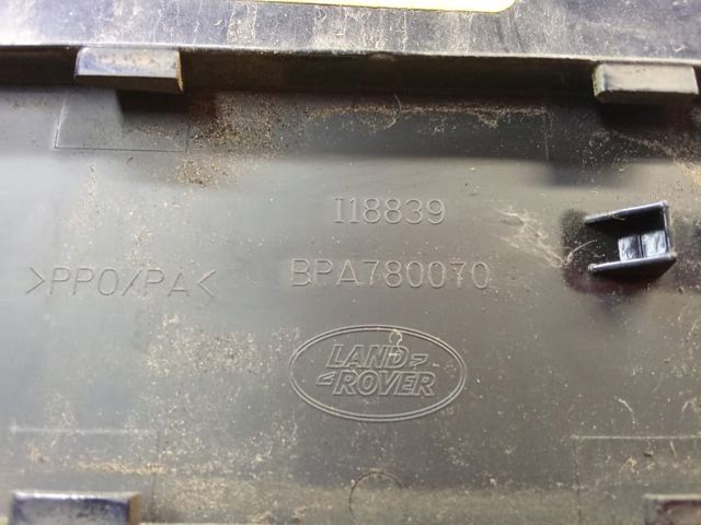 Лючок паливного бака BPA780070 LAND ROVER