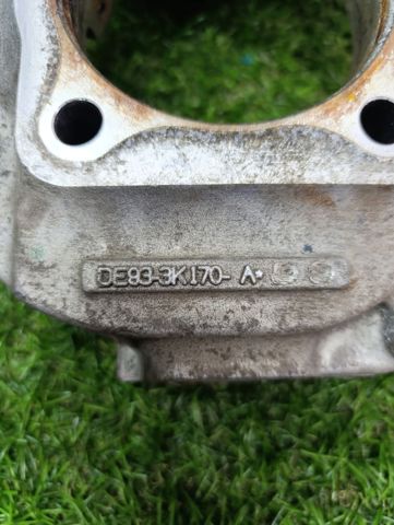 Цапфа поворотного кулака DE9Z3K185A FORD