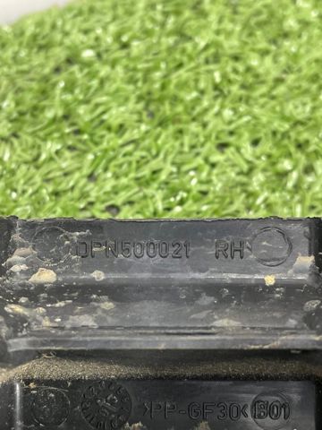 Праве кріплення переднього бампера DPN500021 LAND ROVER
