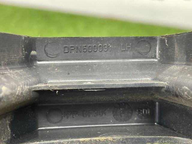 Кронштейн бампера переднього, лівий DPN500031 LAND ROVER