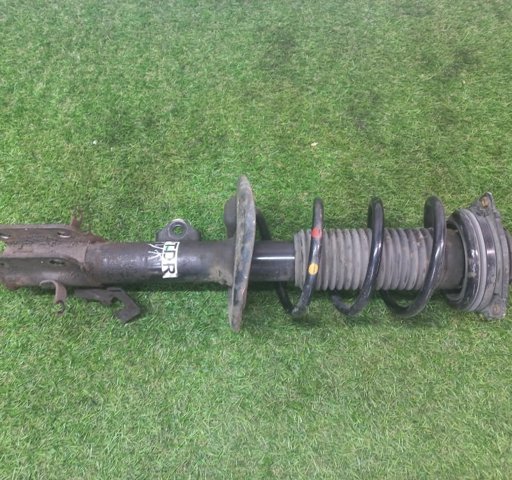 Стійка передня права E4302BA61A NISSAN