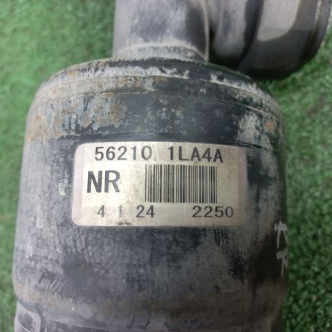 Стійка амортизатора задня E62101LA7A NISSAN