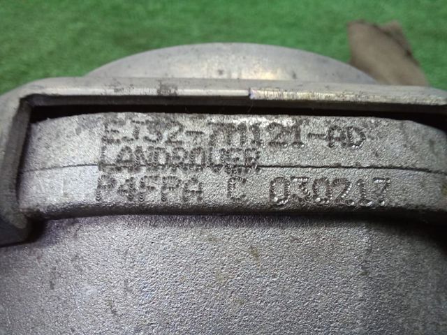 Подушка трансмісії (опора коробки передач), ліва EJ327M121AD LAND ROVER