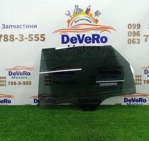 Скло задньої двері лівої FT4Z5825713A FORD