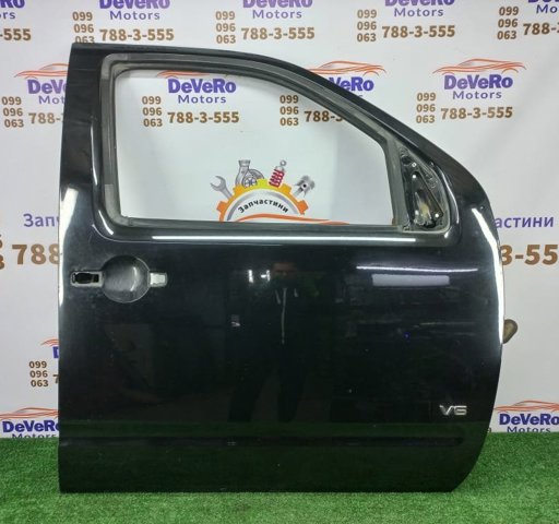 Дверка передня права H01005X0MB NISSAN