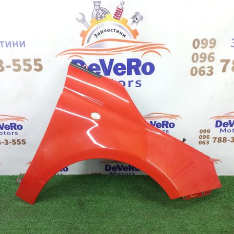 Переднє праве крило K68070508AA FIAT