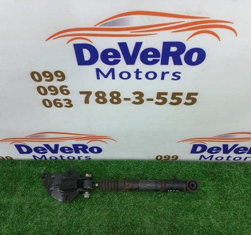Подушка КПП LR047400 LAND ROVER