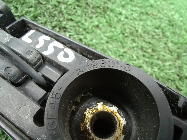 Важіль-поводок склоочисника заднього скла LR062820 LAND ROVER