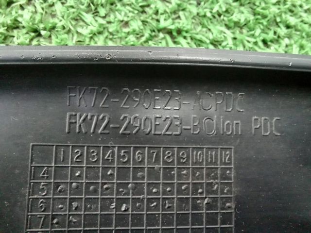 Розширювач/накладка арки заднього крила, лівий LR078878 LAND ROVER