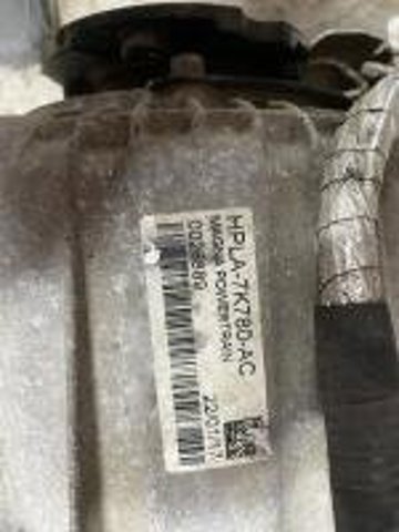 Роздавальна коробка LR082662 LAND ROVER