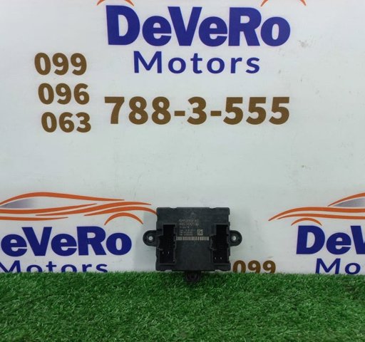 Блок комфорту задніх дверей LR083080 LAND ROVER